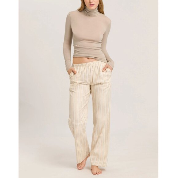 Hanro Sweaters - HANRO Beige Wool & Silk Turtleneck Sweater Top - Size XS